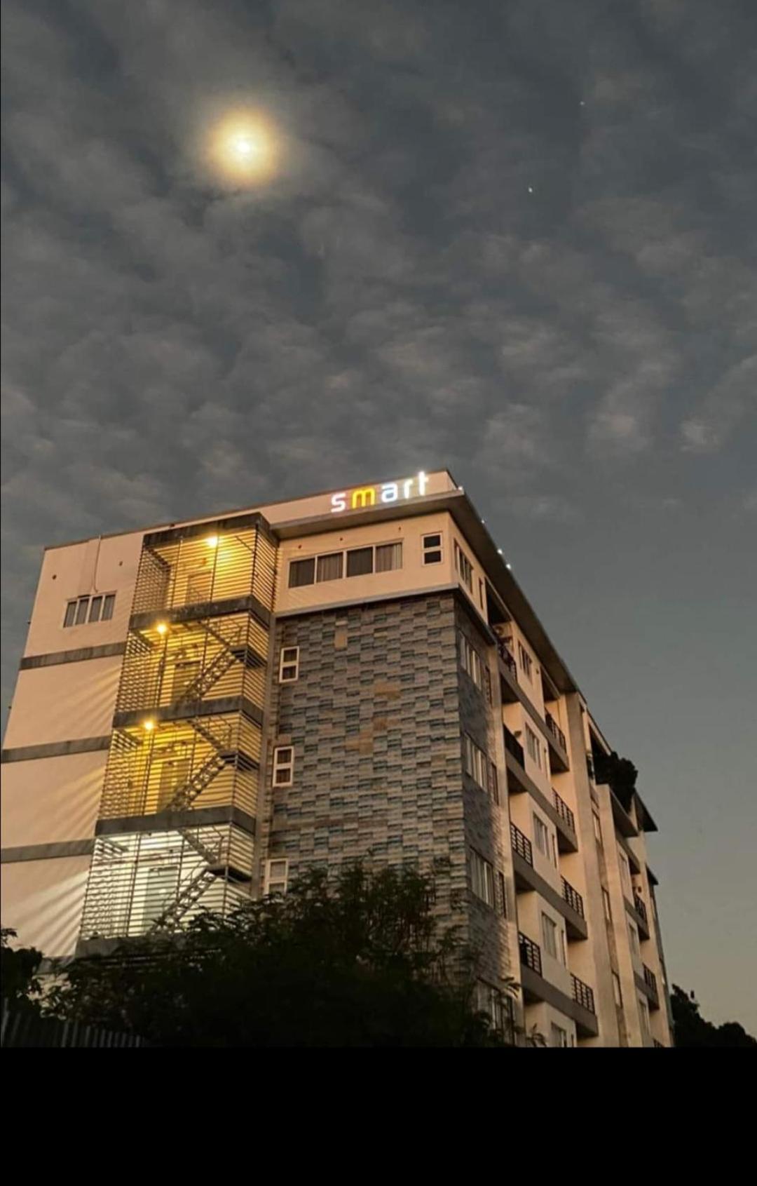 Smart Condominium Bldg, Cagayan De Oro City Exterior foto